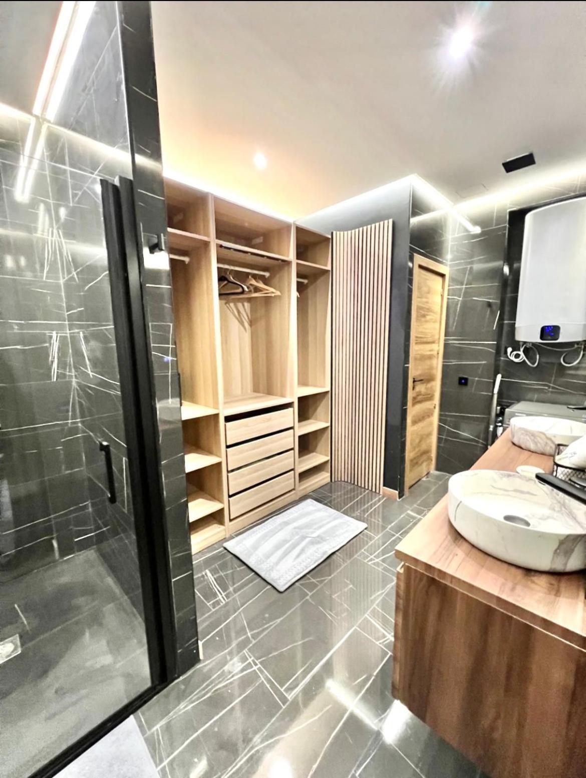 Luxury And Elegant Apartment Madrid Ngoại thất bức ảnh