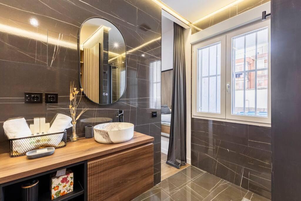 Luxury And Elegant Apartment Madrid Ngoại thất bức ảnh