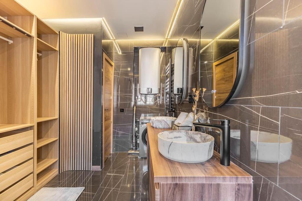 Luxury And Elegant Apartment Madrid Ngoại thất bức ảnh